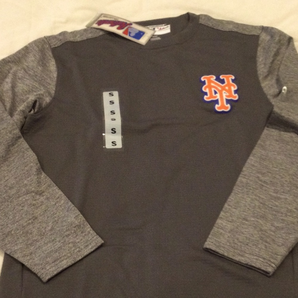 NWT Authentic Collection Gray NY Mets heavyweight sweatshirt, small.